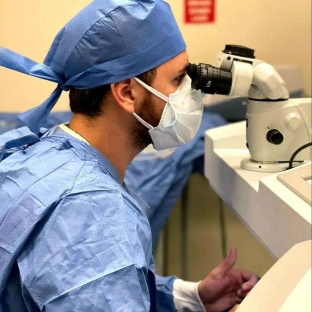 Dr. Javier Andrade